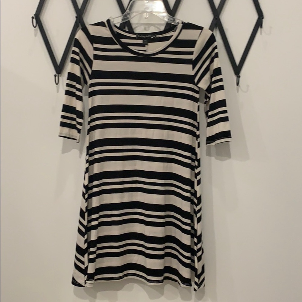 Black and white striped teens short dress stretchy